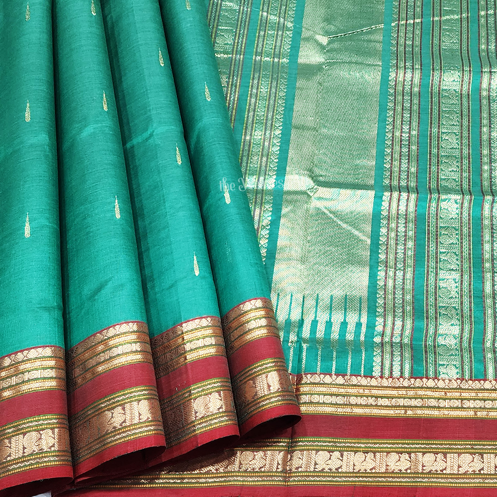 Kanchi Silk Cotton Saree with Thilagam Buttas