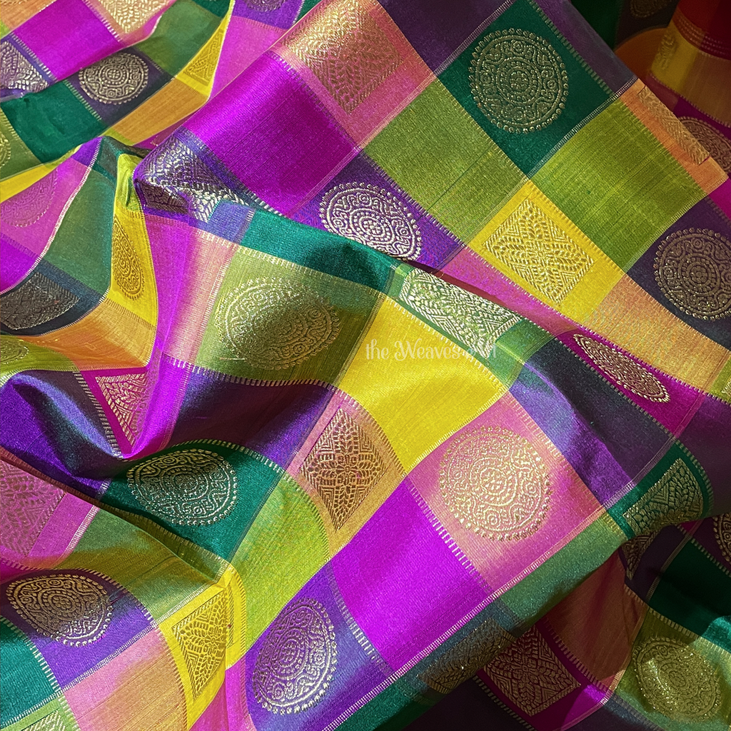 Palum Pazhamum Checks Kanchipuram Saree